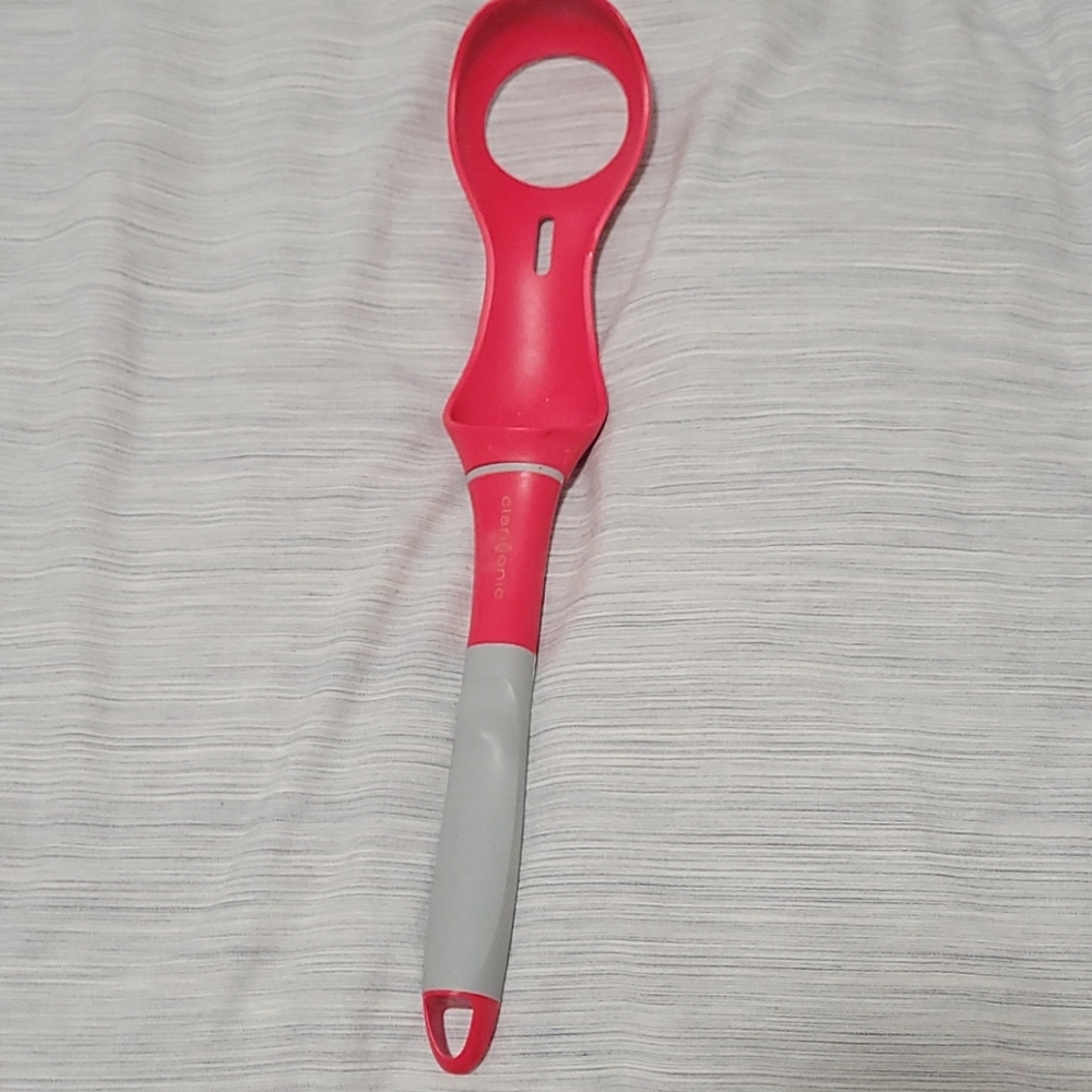 Clarisonic body brush extension handle